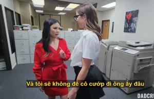 Bà mẹ xinh đẹp của bạn tôi
